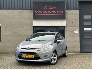 Ford Fiesta 1.25 Trend / Voorruit Verwarming / PDC / Clima / Stoelverwarming / 5Deurs / Lm Velgen / 
