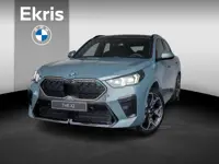 BMW X2 sDrive 20i M Sportpakket Pro | Innovation Pack | Comfort Pack | Panoramadak | Trekhaak | Show