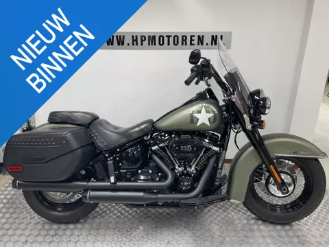 Harley-Davidson FLHCS SOFTAIL CLASSIC 115 ANNIVERSARY 114