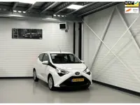 Toyota Aygo 1.0 VVT-i X-PLAY LIMITED CarPlay/Android/Camera/ LED/MultiMedia/Touchscreen/ El.ramen/El
