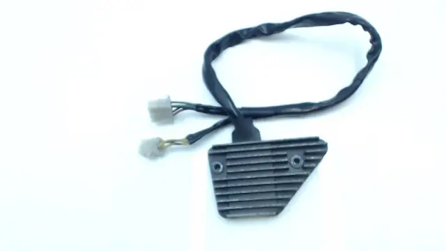 SPANNINGSREGELAAR Honda VF 500 1984 - 1985