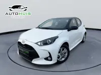 Toyota Yaris 1.5 Hybrid Bi-Tone Apple carplay Cruise controle