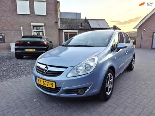 Opel Corsa 1.4-16V Business 5 Deurs Airco Cruise