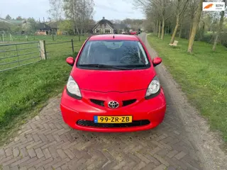 Toyota Aygo 1.0-12V +