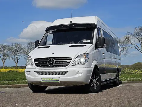 MERCEDES-BENZ SPRINTER 319 v6 3.0ltr ac aut