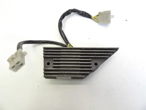 SPANNINGSREGELAAR Honda CB 700 1984 - 1986
