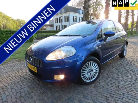 Fiat Grande Punto 1.4 Dynamic Airco Cruisecontrol Stuurbekrachtiging