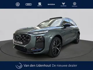 Audi Q3 1.5 200kW e-hybrid S edition / Panodak / Tech Plus