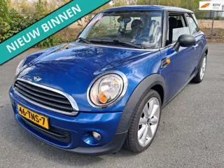 Mini Mini 1.6 One Business Line NETTE AUTO RIJDT EN SCHAKELT GOED