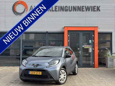 Toyota Aygo X 1.0 VVT-i MT Play / Camera / Applecarplay/Androidauto / Cruise Control /