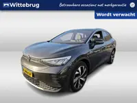 Volkswagen ID.4 First 204pk 77 kWh / Navigatie / Camera / App-Connect / Stuur & Stoelverwarming / Pa
