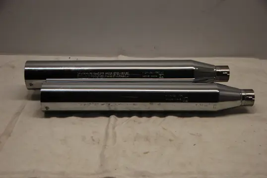 UITLAAT Harley Davidson Dyna 2000 - 2017