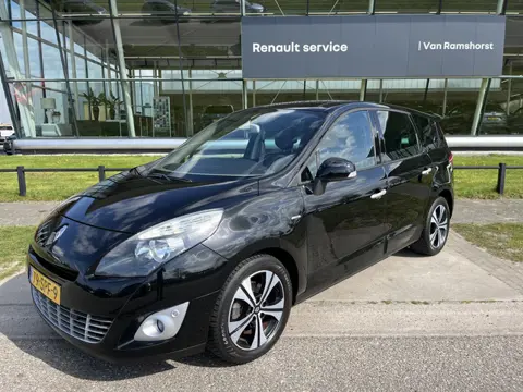 Renault Grand Scénic 2.0 Bose 7persoons. / Automaat / Trekhaak / Stoelverw. / Leder / Panorama / 17'