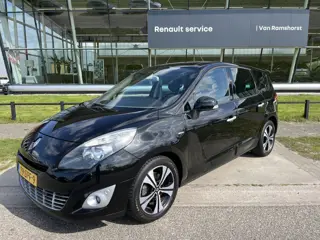 Renault Grand Scénic 2.0 Bose 7persoons. / Automaat / Trekhaak / Stoelverw. / Leder / Panorama / 17'