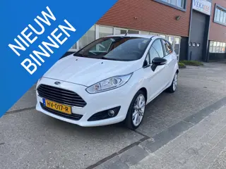 Ford Fiesta 1.0 EcoBoost Titanium 5 Deurs | Climate Controle | Cruise Controle | Navigatie | Parkeer
