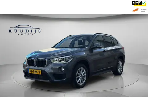 BMW X1 SDrive20i Executive, 1ste eigenaar