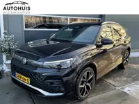 Volkswagen Tiguan 1.5 eHybrid 204pk R-Line Business Assistentie pakket 20" Leeds velgen Winterpakket