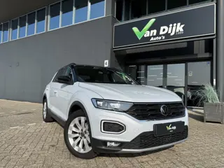 Volkswagen T-Roc 1.5 TSI Sport Panodak Navi Camera El.Klep Trekhaak