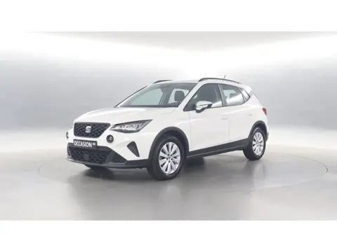 SEAT Arona 1.0 TSI 95pk Style / Navigatie via App Connect / Parkeersensoren