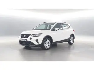 SEAT Arona 1.0 TSI 95pk Style / Navigatie via App Connect / Parkeersensoren