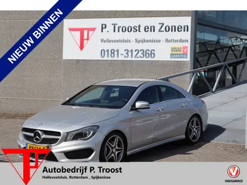Mercedes-Benz CLA-Klasse 180 Ambition,AMG Line,Automaat,Navigatie,Parkeerassistent,Trekhaak,Half Led