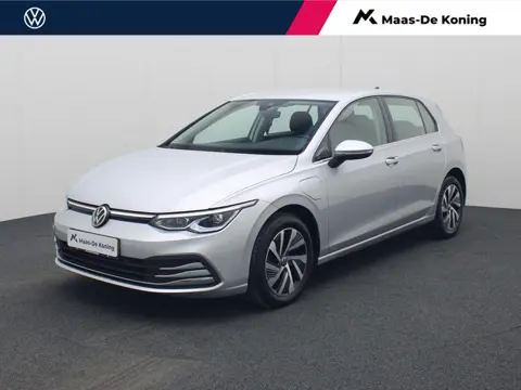 Volkswagen Golf 1.4eHybrid 110kW/204PK Style DSG · Apple/Android Car Play · Stoel- & Stuurverwarming