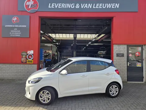 Hyundai I10 1.0 Comfort Cruise control/ Airco/ Apple carplay of Android auto/ Rijklaarprijs!