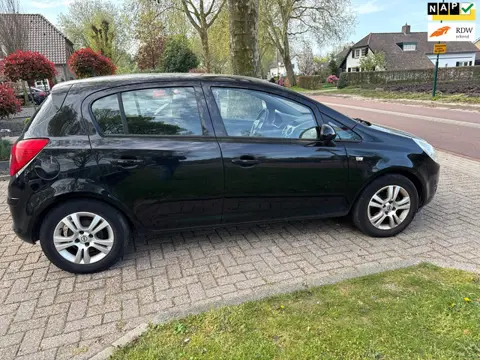 Opel Corsa 1.2-16V Enjoy