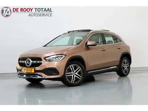 Mercedes-Benz GLA 250 e HYBRID, Business Solution Luxury Limited 218PK, RIJKLAAR | PANORAMADAK | DEE