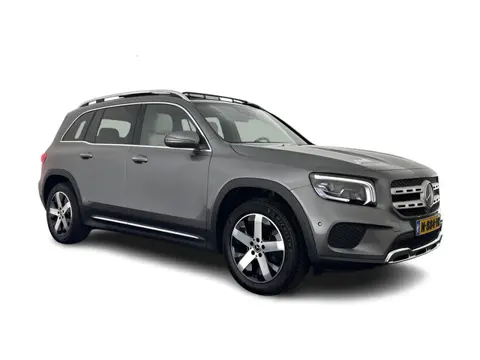 Mercedes-Benz GLB 180 Business Solution (INCL-BTW) *PANO | ADAPTIVE-CRUISE | LEATHER | FULL-LED | BL