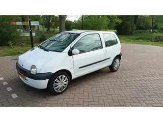 Renault Twingo 1.2 Privilège Airco / Nieuwe Apk!