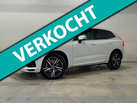 Volvo XC60 2.0 T8 Twin Engine AWD Momentum | PANO | R-DESIGN | LED | PLUG IN HYBRIDE
