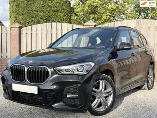BMW X1 XDrive25e High Executive M-SPORT CLIMA SPORTSTOELLEN TREKHAAK AFN P SENSOREN LEER STOELVERWAR