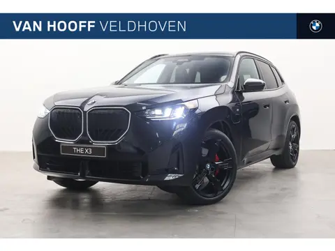 BMW X3 30e xDrive M Sport Automaat / Panoramadak / Trekhaak / Sportstoelen / Adaptief onderstel / St