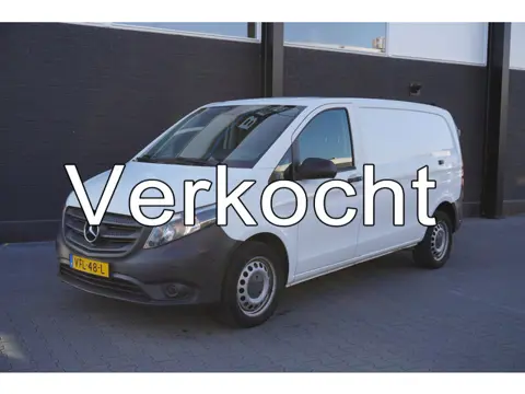 Mercedes-Benz Vito 114 CDI Automaat EURO 6 - A/C Climate - Cruise - Camera - Trekhaak - € 15.950,- E