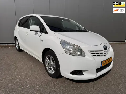 Toyota Verso 1.8 VVT-i Dynamic Business navi clima