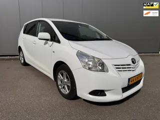 Toyota Verso 1.8 VVT-i Dynamic Business navi clima