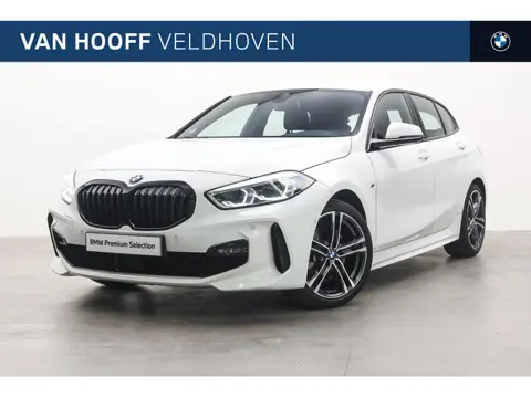BMW 1 Serie 118i Executive Automaat / Sportstoelen / Achteruitrijcamera / Cruise Control / LED / Stu