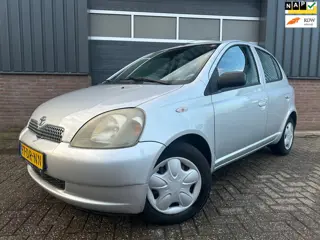 Toyota Yaris 1.0-16V VVT-i Sol / 2e eigenaar / Airco incl afleverbeurt.