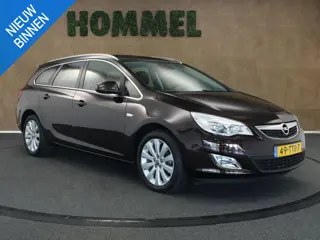 Opel Astra Sports Tourer 1.4 Turbo Cosmo - ORIGINEEL NEDERLANDSE AUTO - TREKHAAK 1.200KG GEREMD TREK