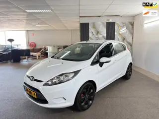 Ford Fiesta 1.25 Limited Apk Nieuw,Airco,E-Ramen,Parksensor,Lm velgen,N.A.P,2 sleutels+Boekjes,Topst