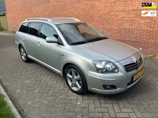 Toyota Avensis Wagon 2.2 D-4D Executive Business Navi Cruise Clima
