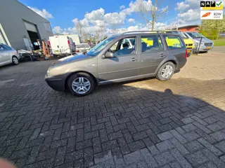 Volkswagen Golf Variant 1.6-16V Highline