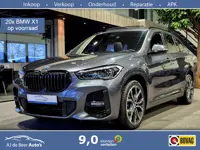 BMW X1 xDrive25e High Executive M-Sport | Panaroma | H/K | Trekhaak | Camera | HUD | Carplay