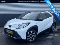 Toyota Aygo X 1.0 VVT-i S-CVT Pulse Automaat, Nieuw geleverd, 1e eign. LMV, LED, Apple Carplay en/of