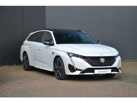 Peugeot 308 SW 1.2 130 PK * Automaat - 8 * GT Line * Full-options * Panoramadak *