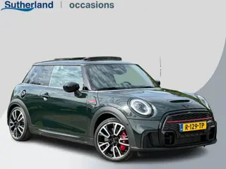 Mini Mini 2.0 John Cooper Works Essential 231pk | 43.000 KM | Leder | Panoramadak | Full Options.