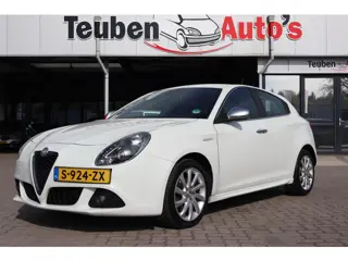 Alfa Romeo Giulietta 1.4 T Business | Automaat | Stoelverwarming | Sportinterieur