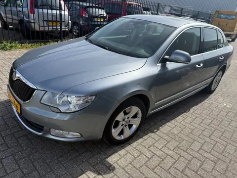 Skoda Superb 1.8 TSI Ambition Business Line