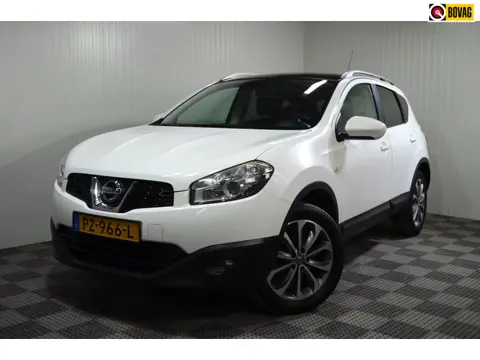 Nissan Qashqai 2.0 Acenta / Trekhaak / Pano / Navi. / Camera